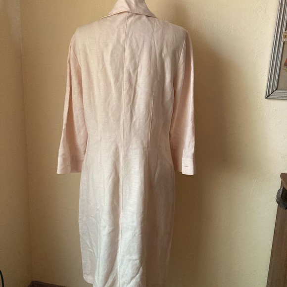 Linen Dress  Corset Shirt, its not pink but a slight pink, off white color - Picture 3 of 6